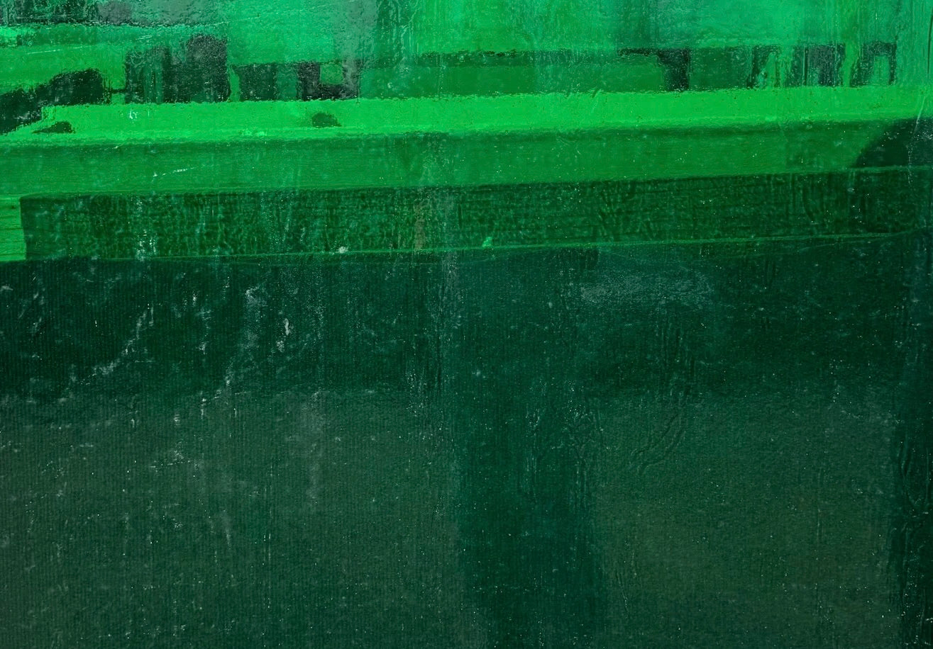 DG1227 Green Transparent